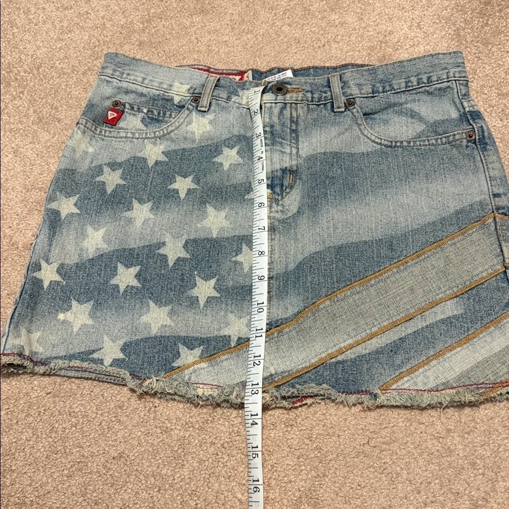 Guess vintage Denim Star-Patterned Skirt size 28